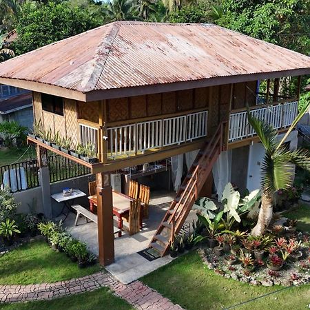 Khloe Serenity Guest House Batuan Exterior photo
