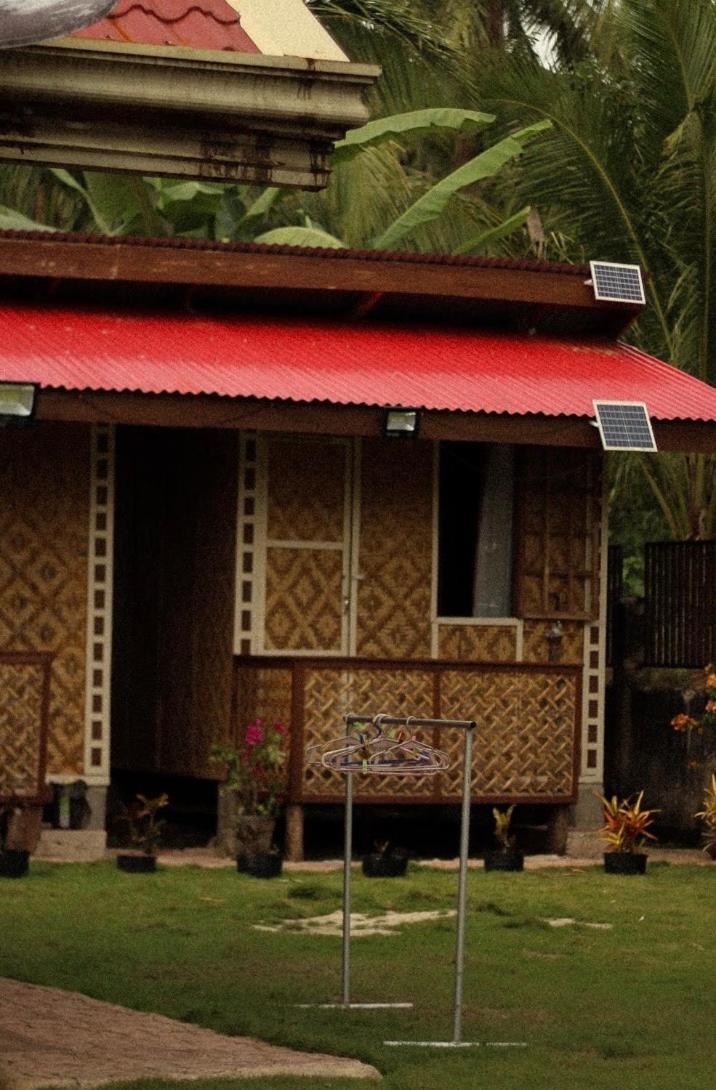 Khloe Serenity Guest House Batuan Exterior photo