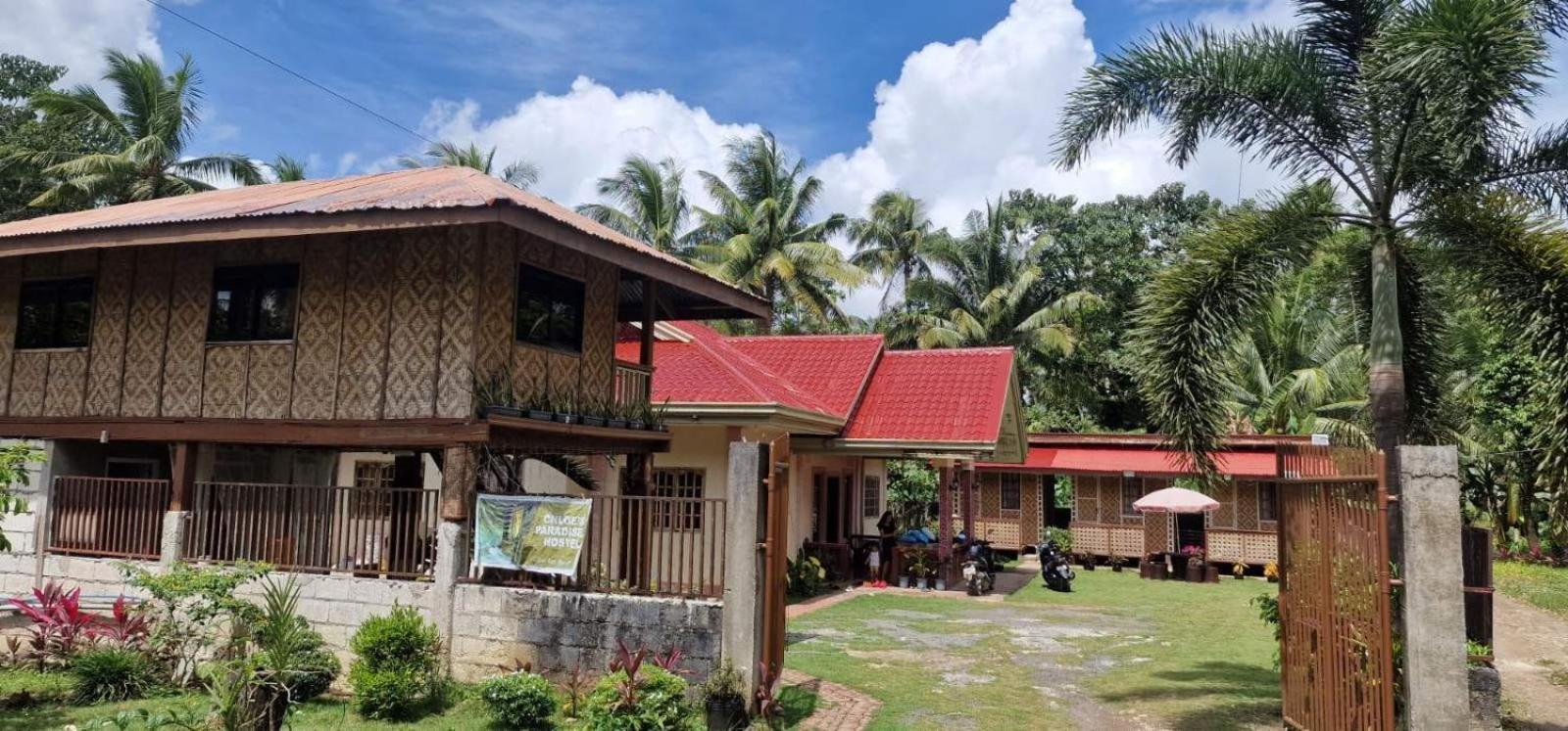 Khloe Serenity Guest House Batuan Exterior photo