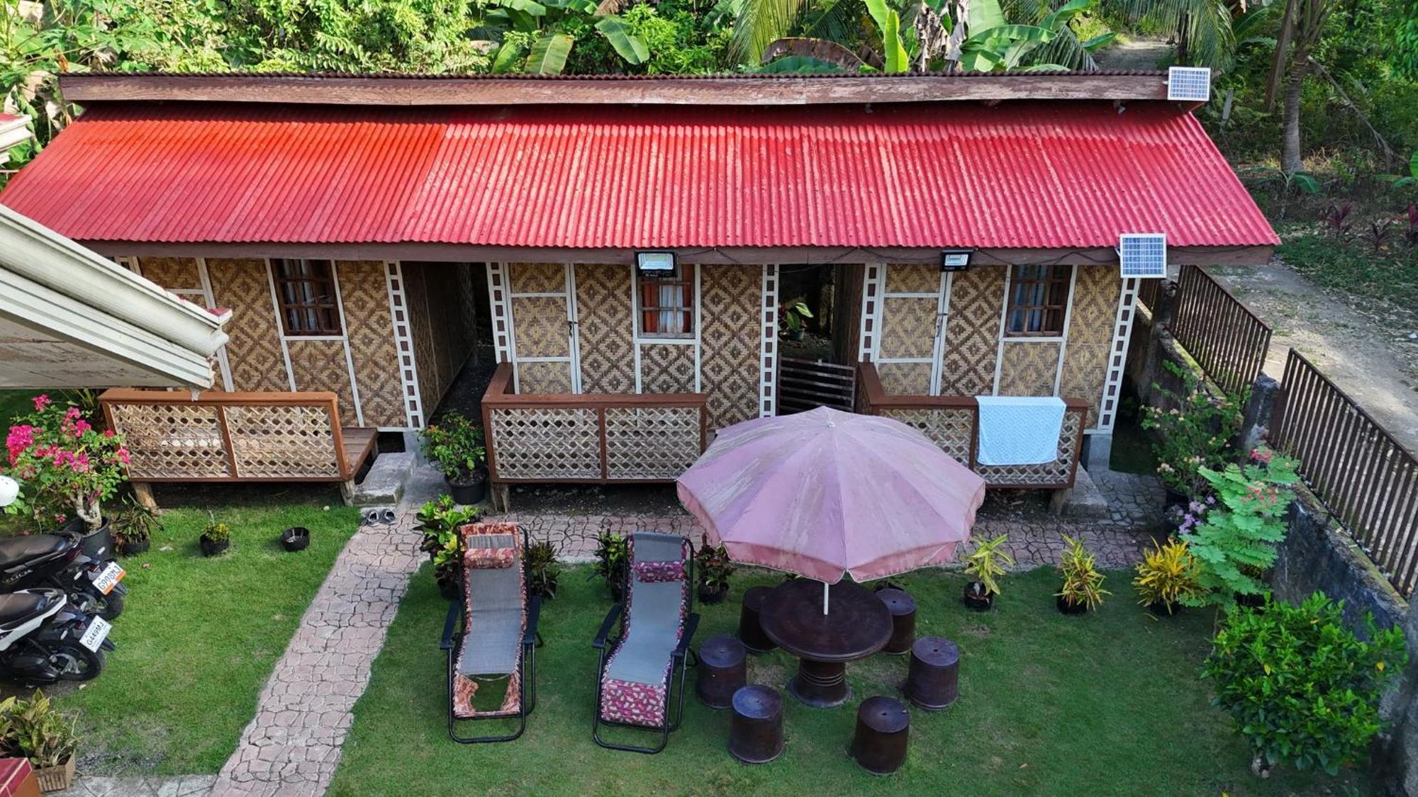 Khloe Serenity Guest House Batuan Exterior photo